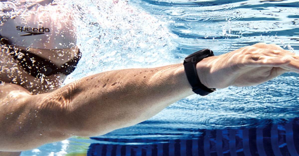 Мышцы работающие при плавании. какие группы мышц развивает плавание?