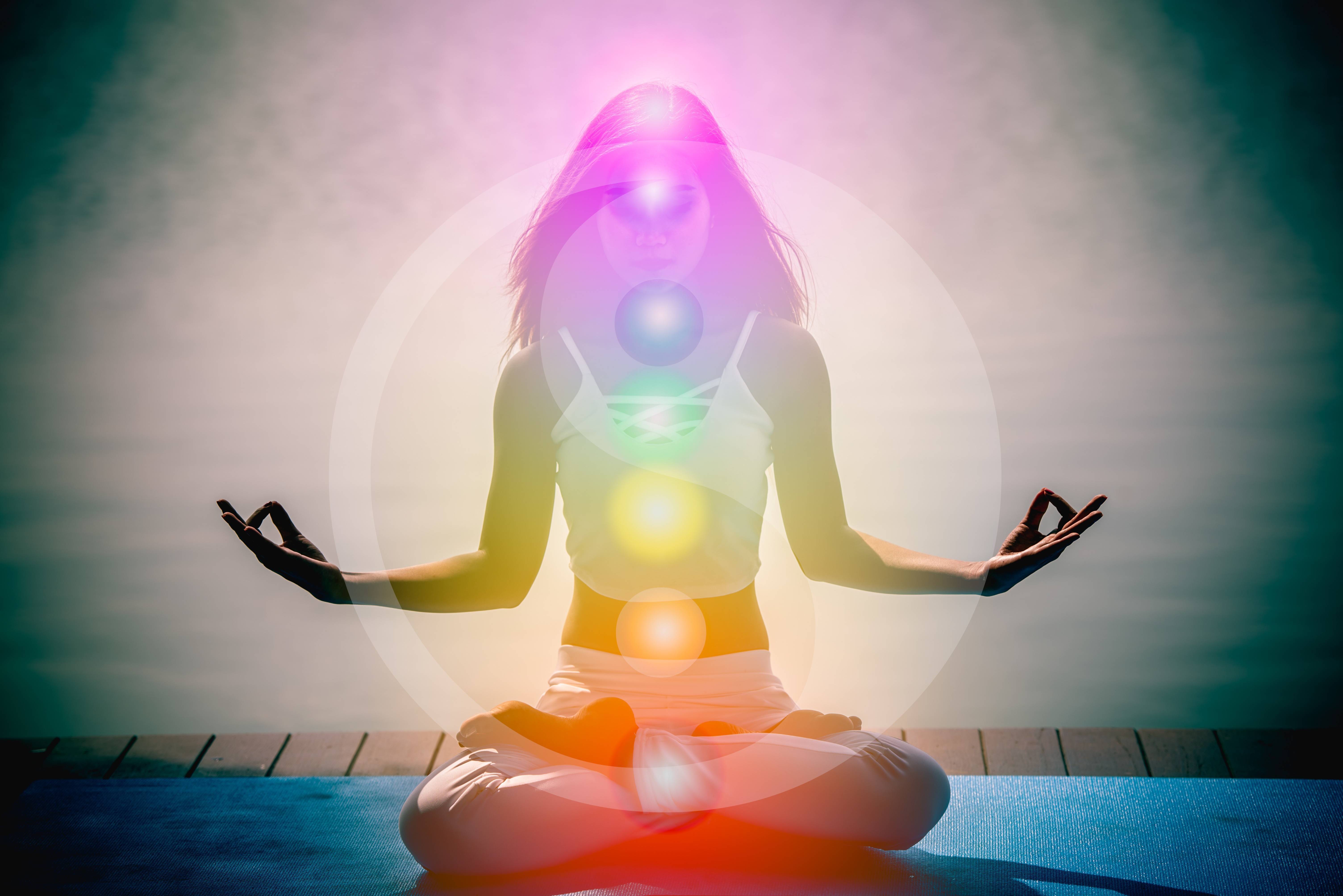 Погружение в состояние медитации с помощью тета хилинга: что это такое, и какие существуют практики