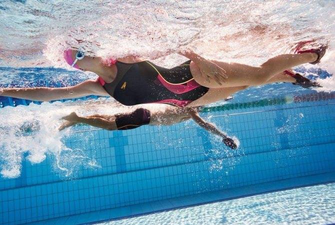 Польза от занятий плаванием в бассейне