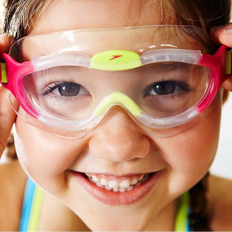 Очки для плавания с диоптриями: какие бывают и как выбрать?