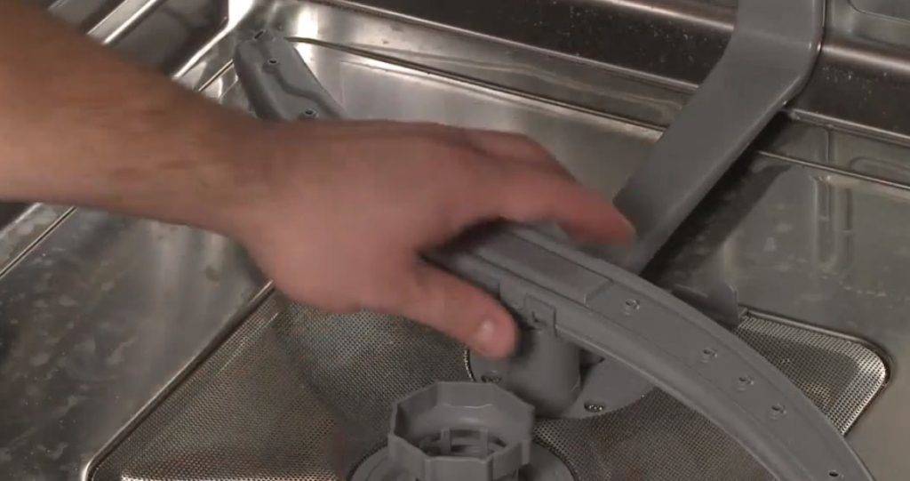 Посудомоечная машина не греет воду: причины и что делать