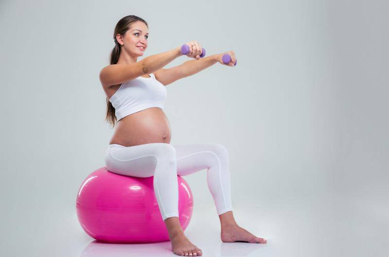 Спорт и тренировки для беременных в 1 триместре - упражнения