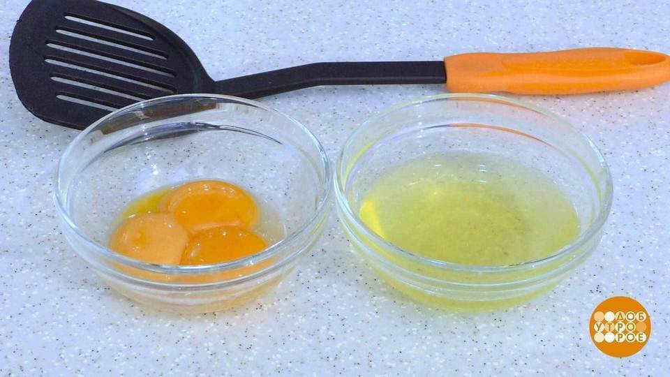Как отделить желток от белка простыми и надёжными способами
