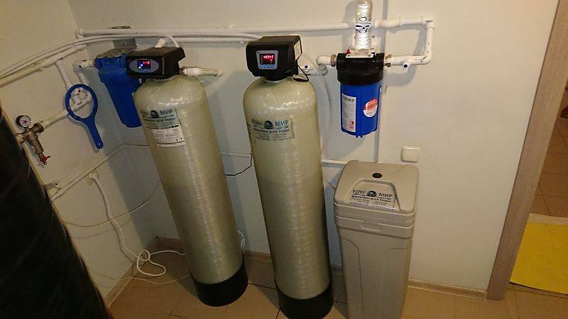 Магистральный фильтр гейзер для очистки воды: модельный ряд, установка в квартире или доме, отзывы потребителей и где можно купить