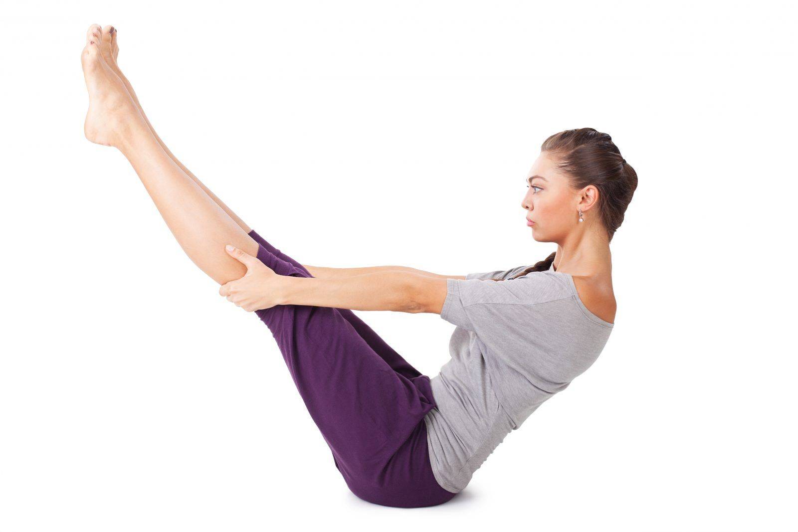 Упражнения йоги для похудения живота и боков в домашних условиях