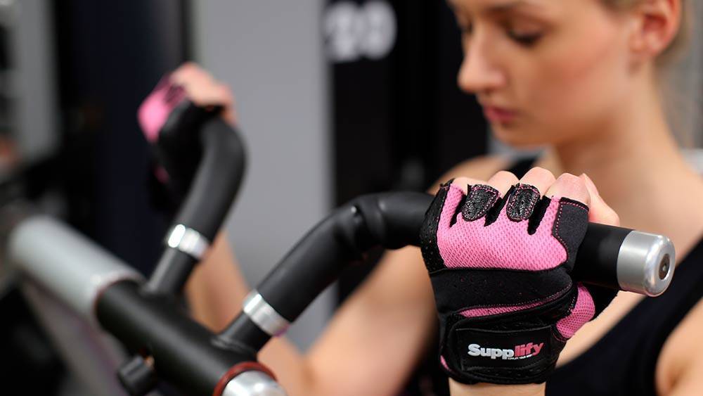 Как правильно выбрать боксерские перчатки по размеру и по весу
