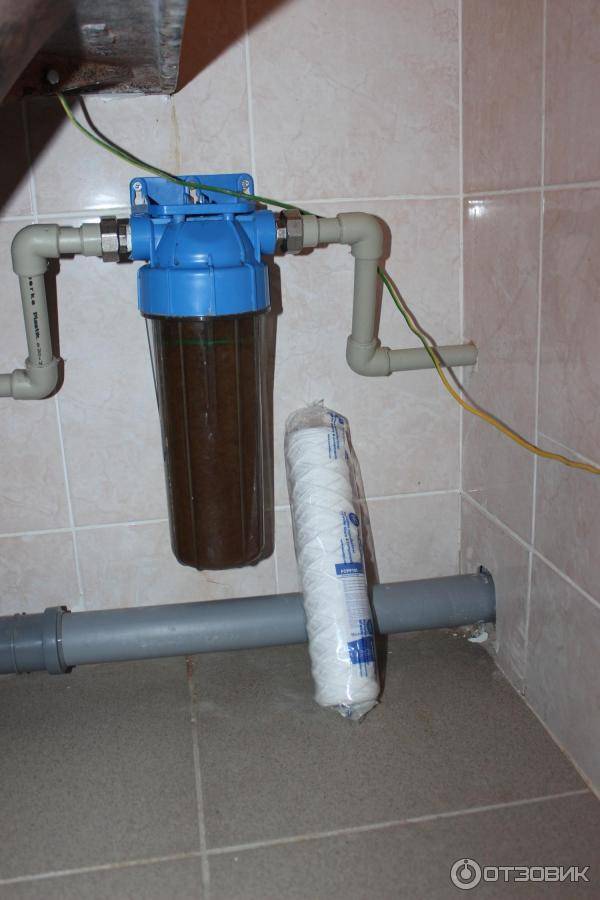Фильтр от ржавой воды: почему она идет из скважины, фильтры для очистки от ржавчины для водопровода