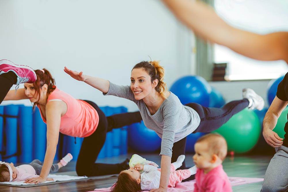 Польза хатха-йоги для детей и простые упражнения, которые можно повторить дома