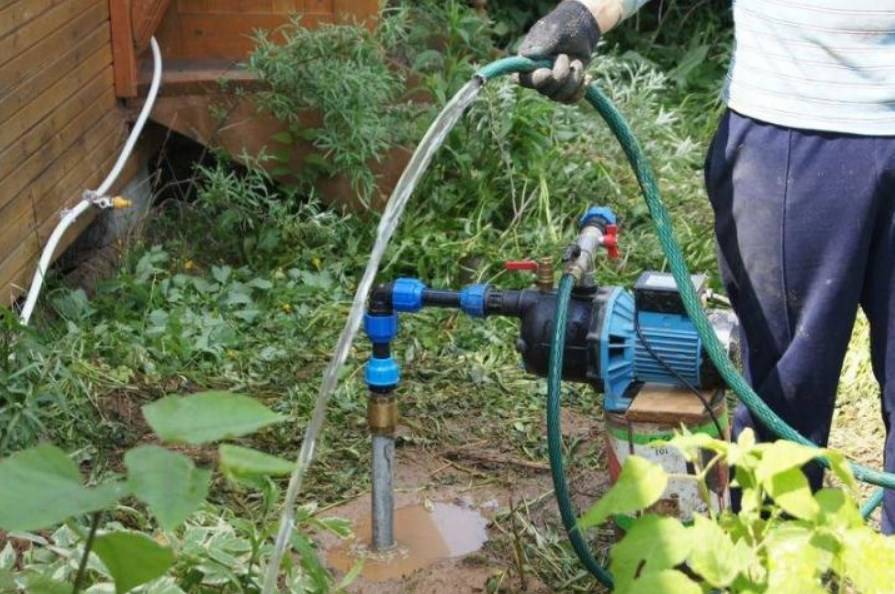 Огороднику на заметку: можно ли поливать огород холодной водой из колодца?
