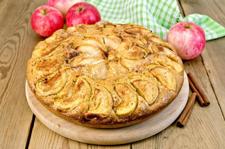 Пп-шарлотка с яблоками: 6 рецептов диетической яблочной шарлотки