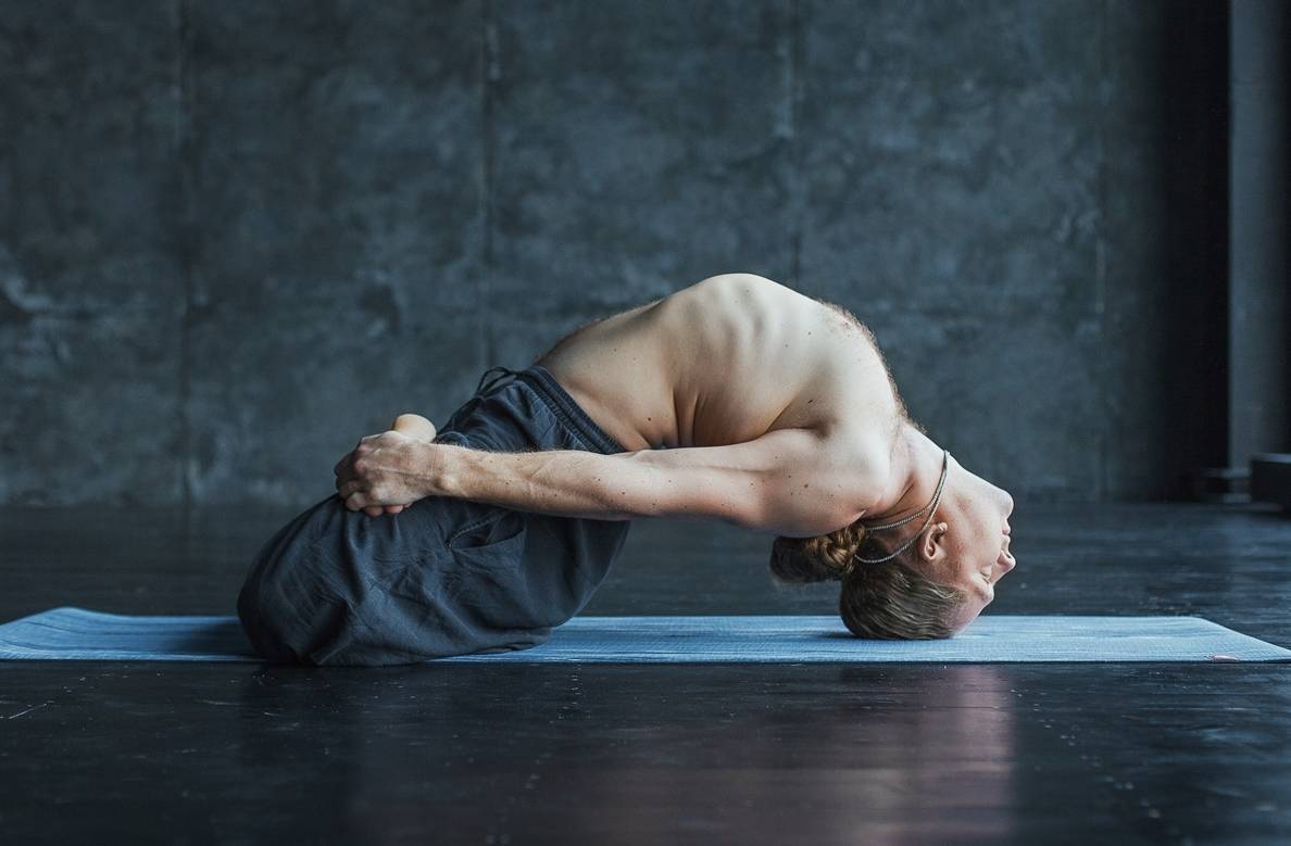 Йога: асаны для мужчин, упражнения для увеличения потенции